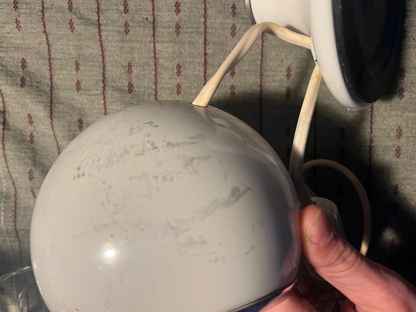 Seltene LUCI Mod. C414 Magnetische Kugel-Tischleuchte, Weltraumzeitalter Italien 1970er Jahre