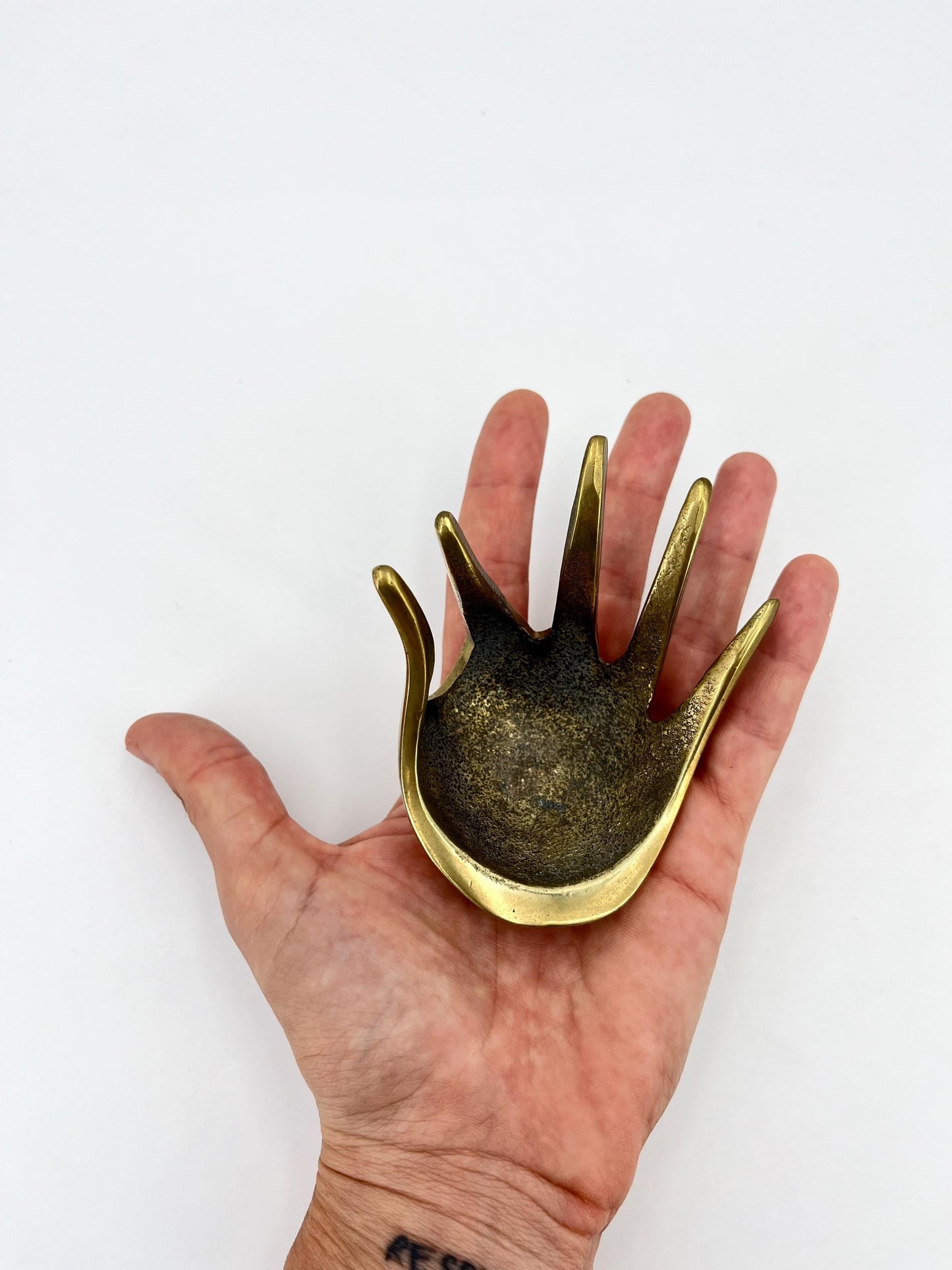 Piccola ciotola/posacenere in ottone di Walter Bosse per Herta Baller, Austria, anni '50