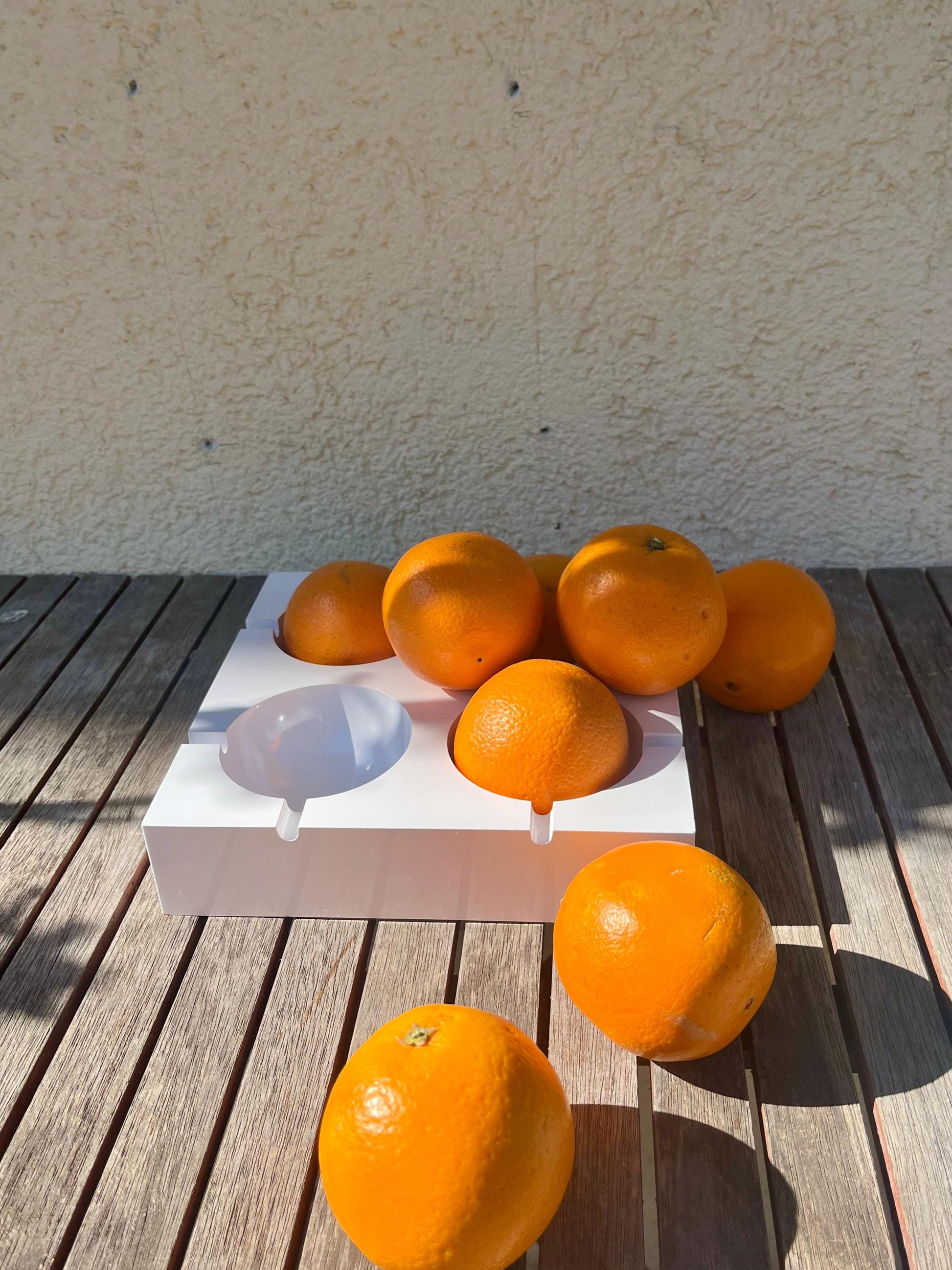 Vintage Space Age white ashtray by Giorgio Soavi for Olivetti, Italy 1965, collectible Olivetti ashtray