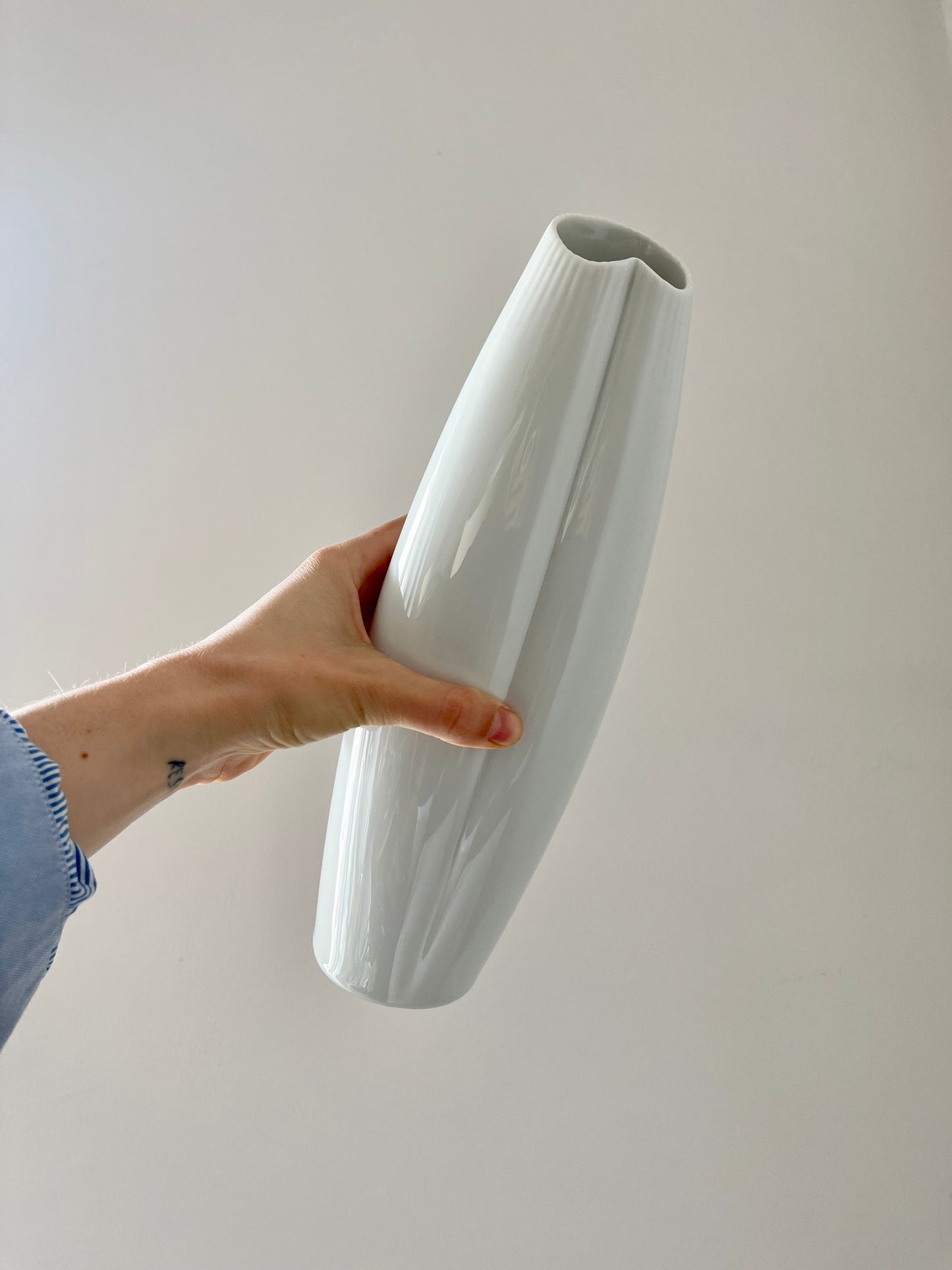 Vintage Rosenthal Studio Line vase model 2737, designed by Tapio Wirkkala i