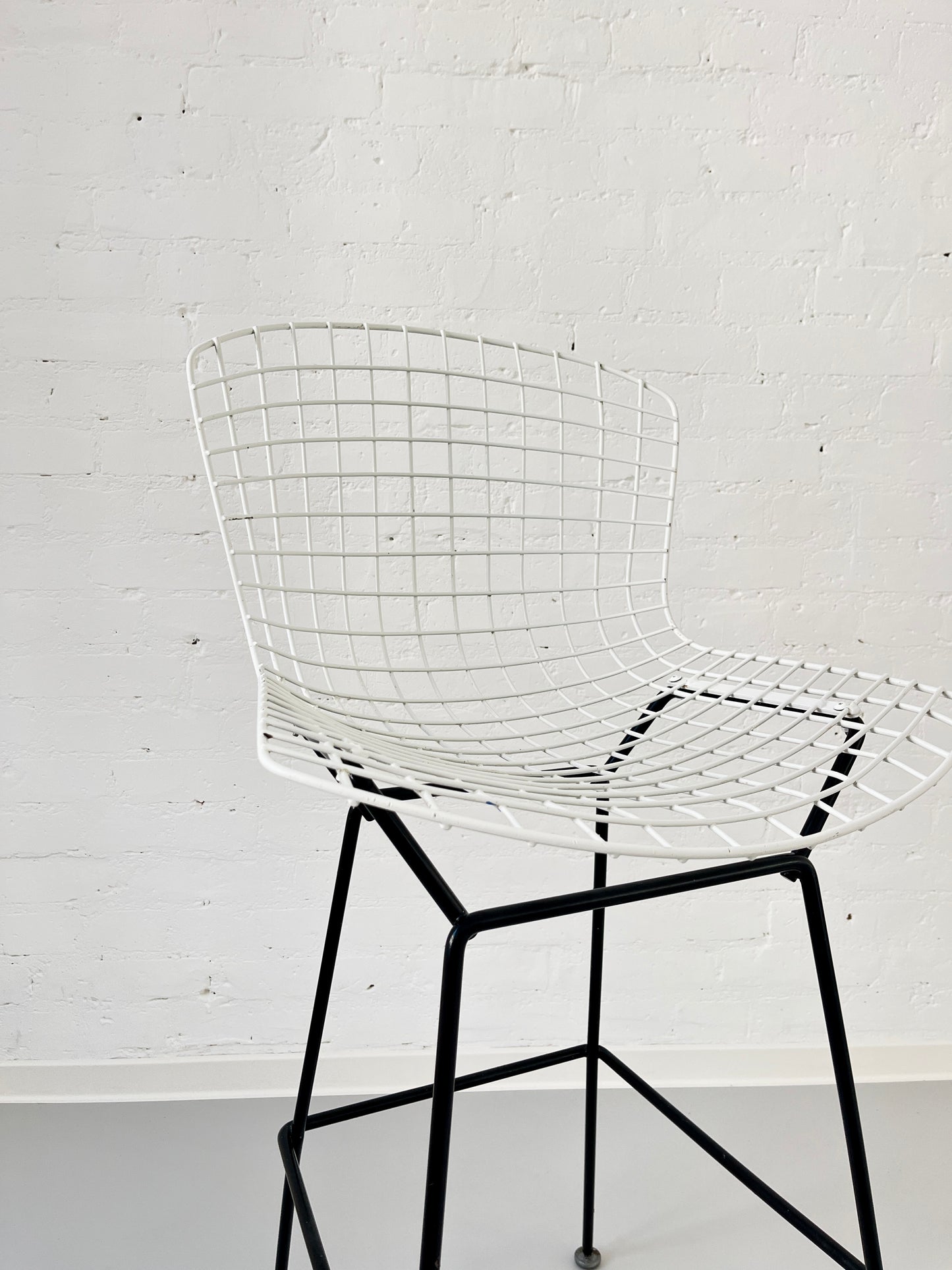 Vintage Bertoia Bar Stool by Knoll International, White Wire, 1970s