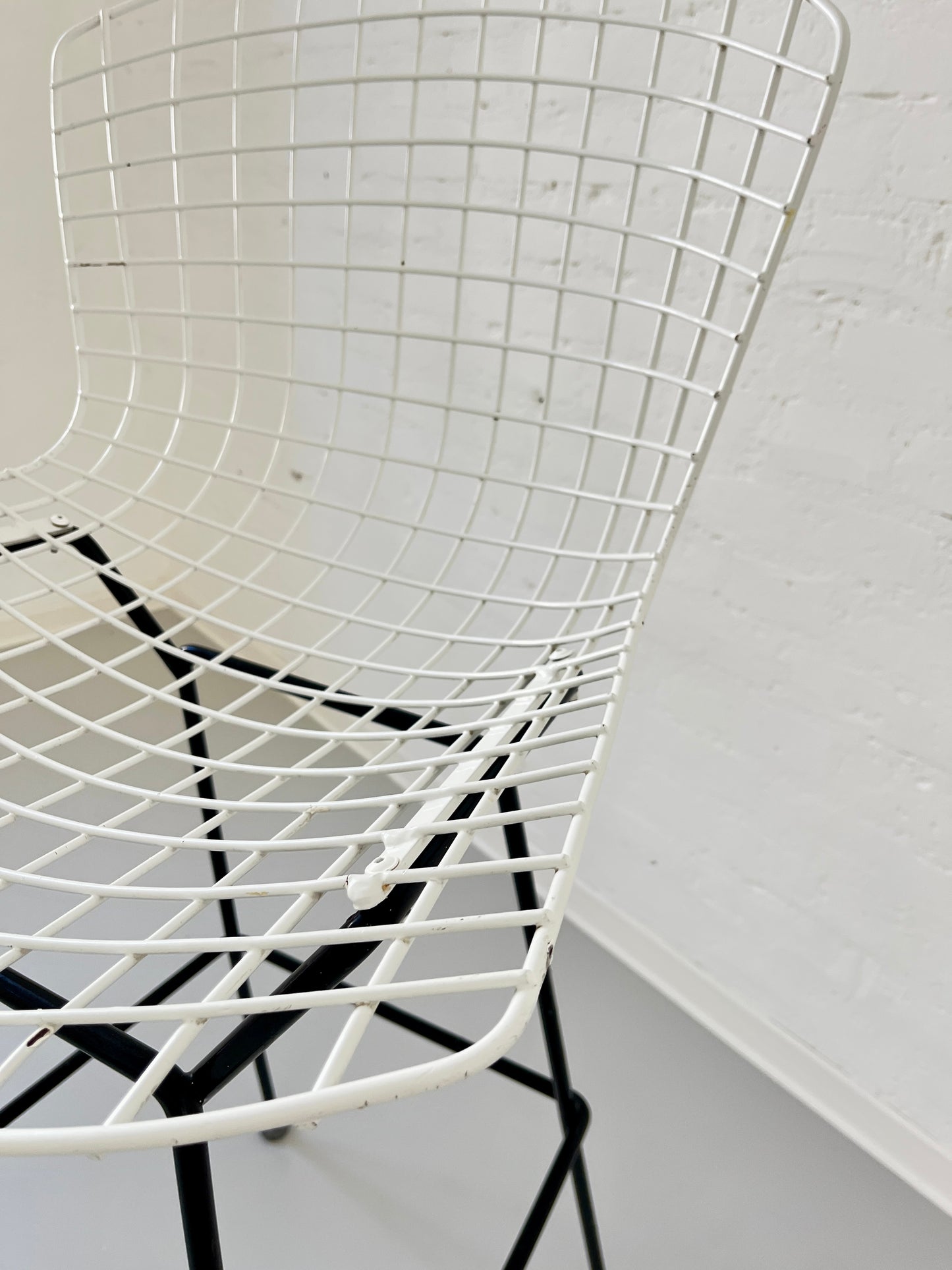 Vintage Bertoia Bar Stool by Knoll International, White Wire, 1970s