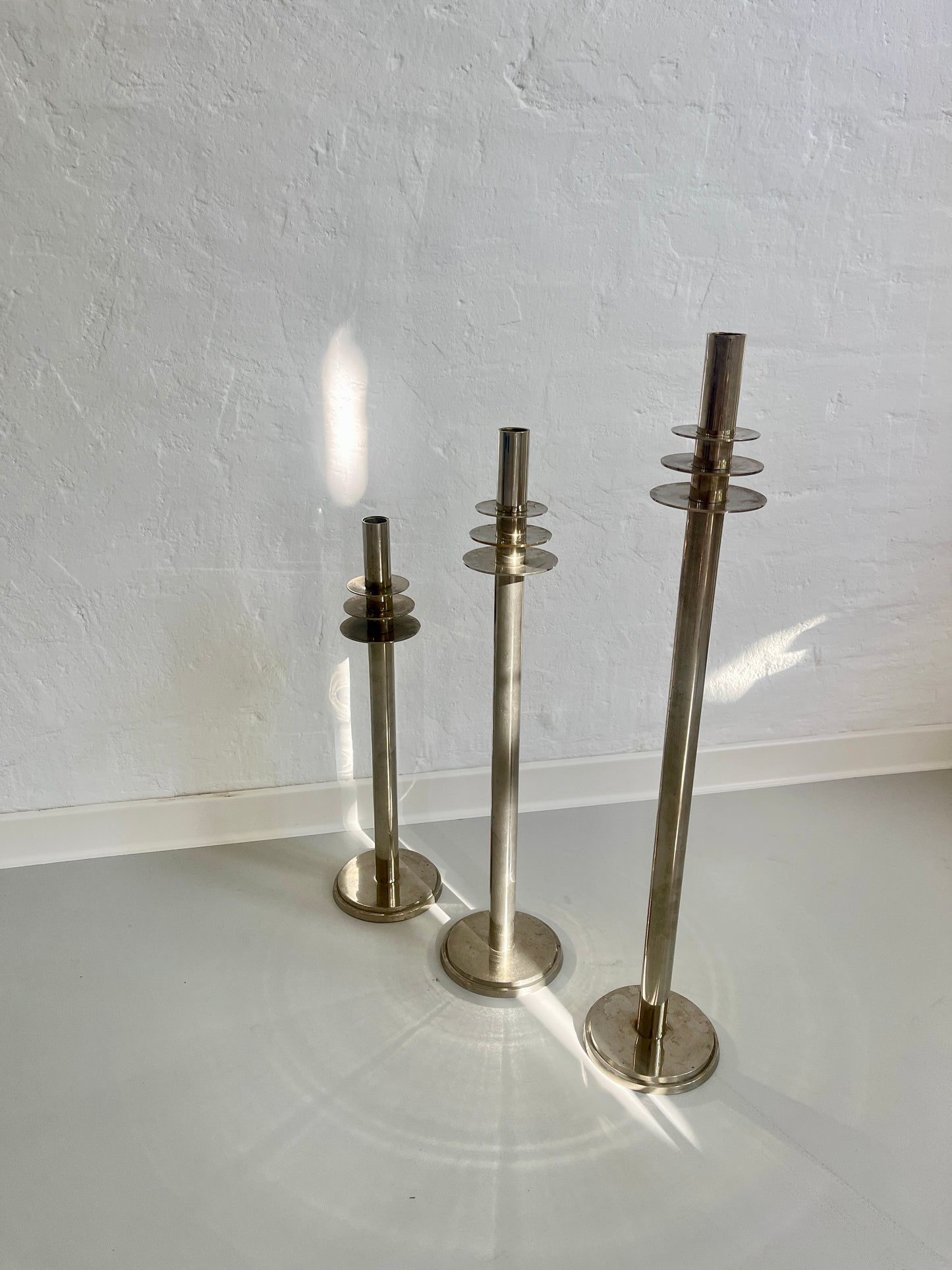 Set aus 3 verchromten Art-Déco-Kerzenleuchtern, modernistisch, 20. Jh.