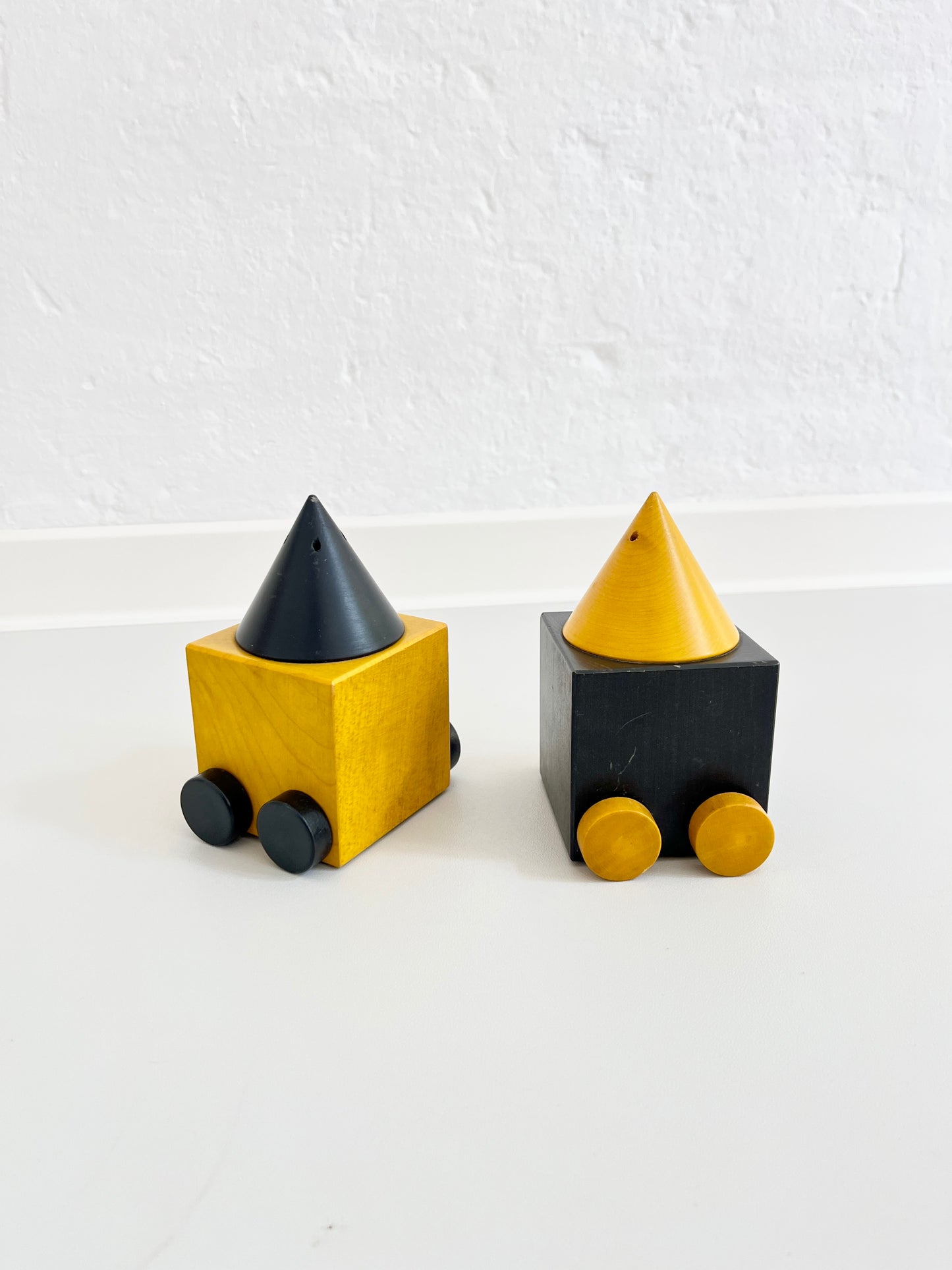Wooden Salt and Pepper Shakers on Wheels, Legnomagia, Italy, 1980s