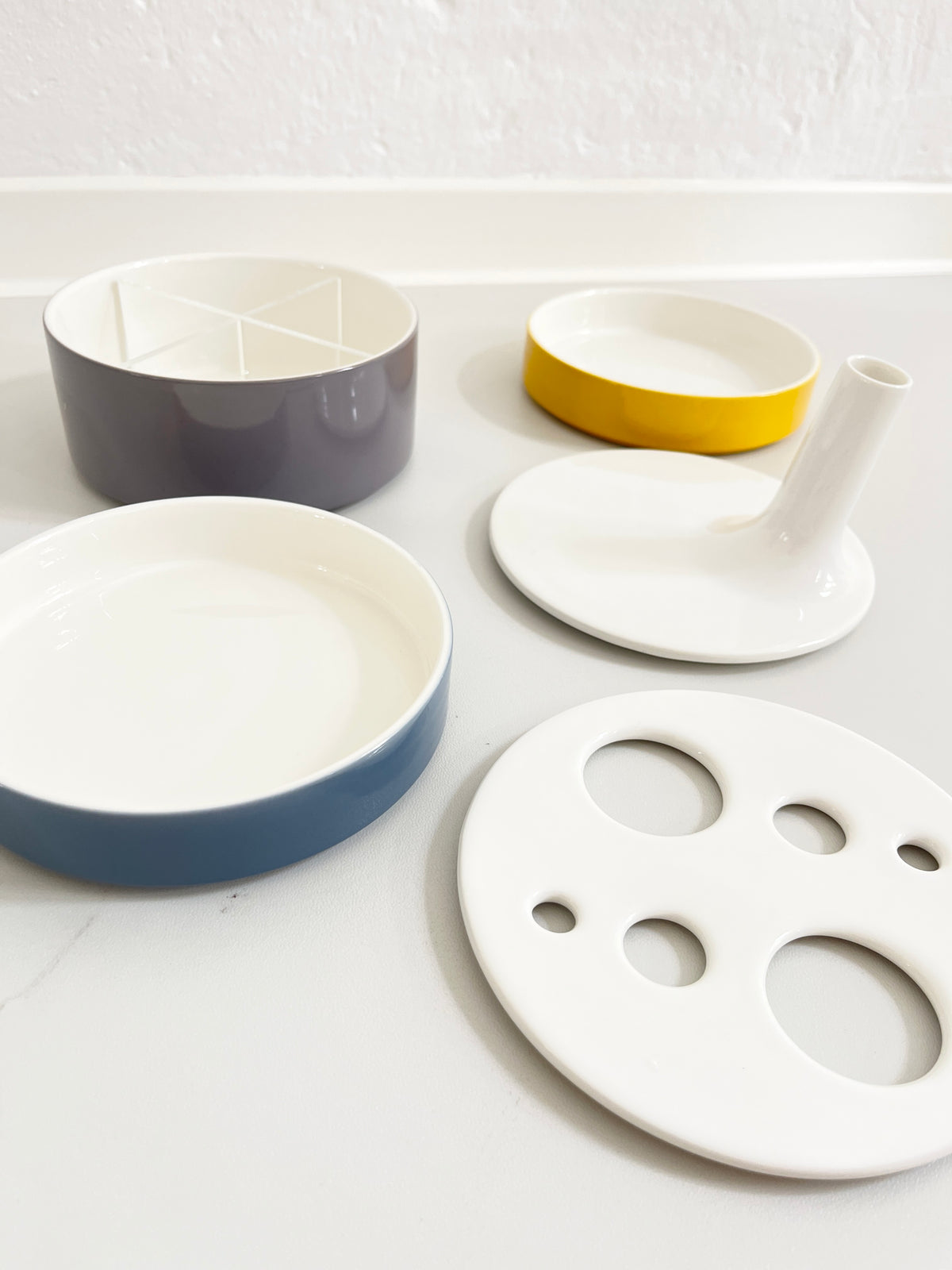Villeroy & Boch Modular Bathroom Organizer in ceramic