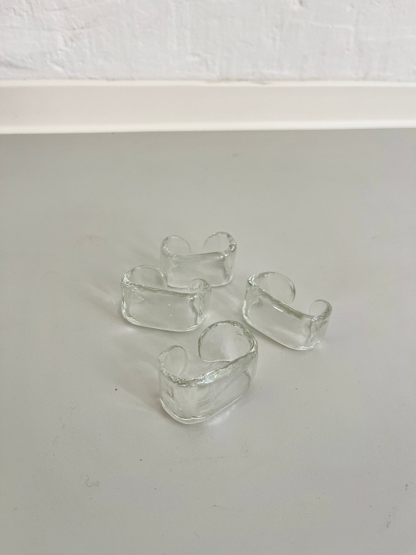 Vintage Glass Napkin Rings Set of 4 Textured Clear, 1980s