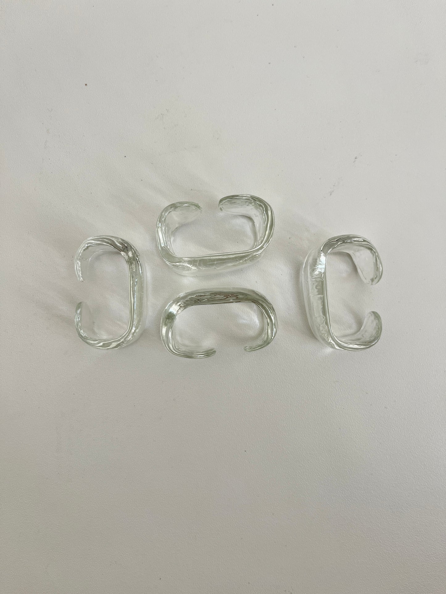 Vintage Glass Napkin Rings Set of 4 Textured Clear, 1980s