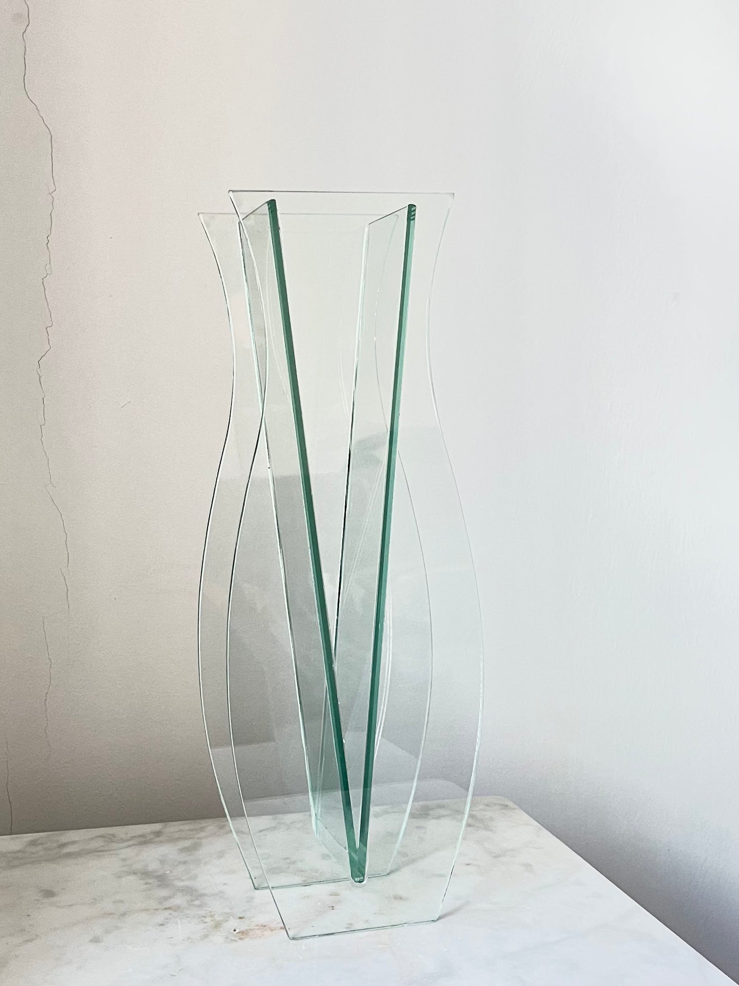 Vaso scultoreo in vetro, Italia anni '80