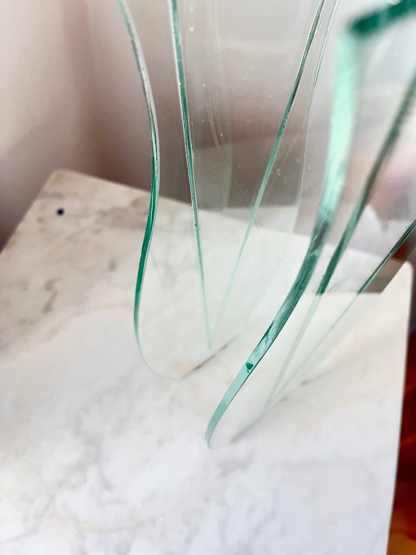 Vaso scultoreo in vetro, Italia anni '80