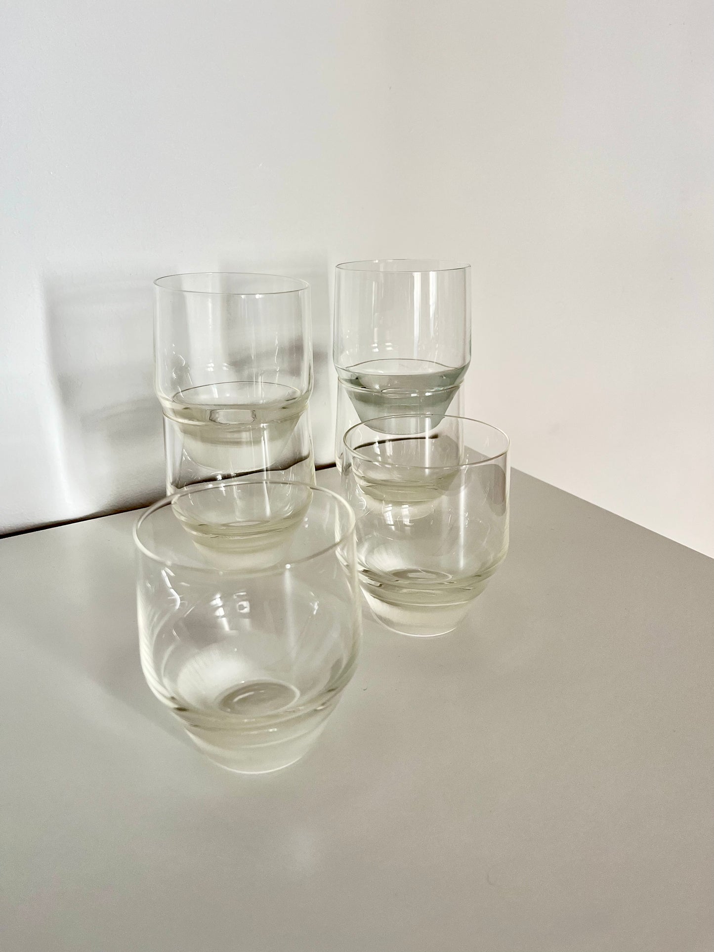 6 Wassergläser mit eingravierten vertikalen Streifen, 1980er Jahre