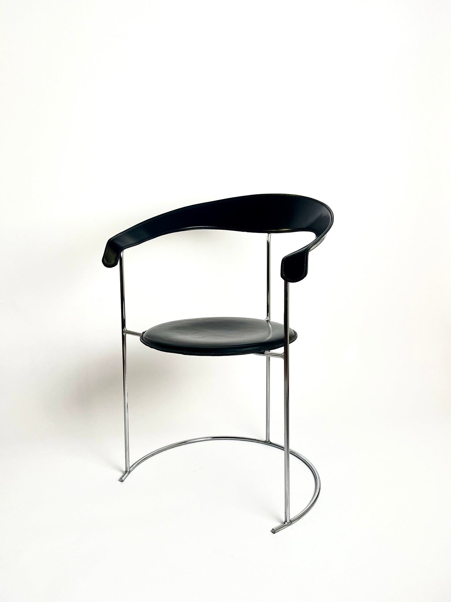Arrben “Canasta” Chair, Black Leather & Metal, Italy,  1970s–1980s