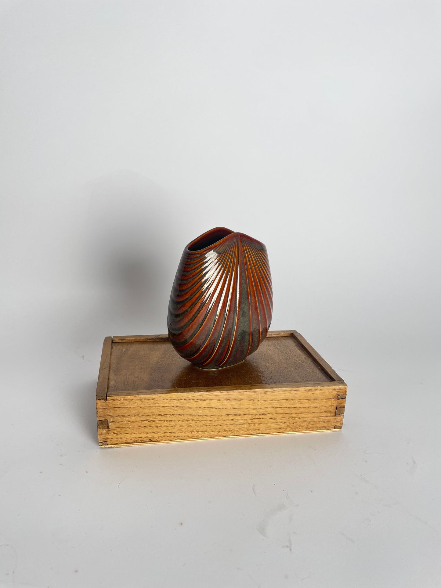Vintage Max Fussl Fächervase fan vase for Rosenthal Studio-Line, Germany, Max Fussl Fächervase