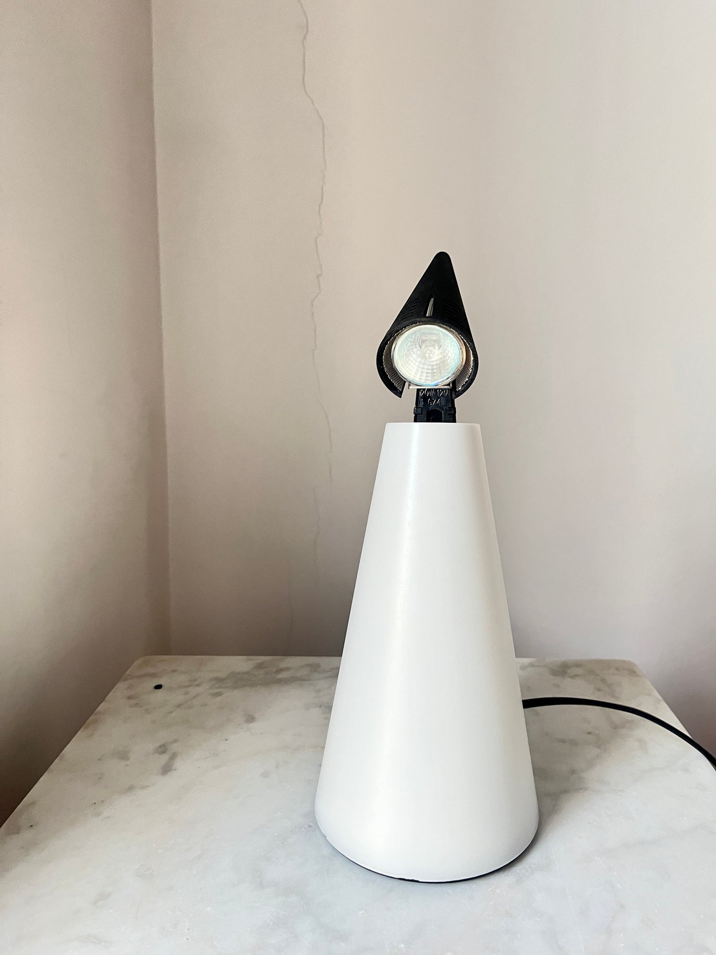 Lampada da tavolo Nemo Lota di Haruki Mori per Cassina, Italia, anni '90
