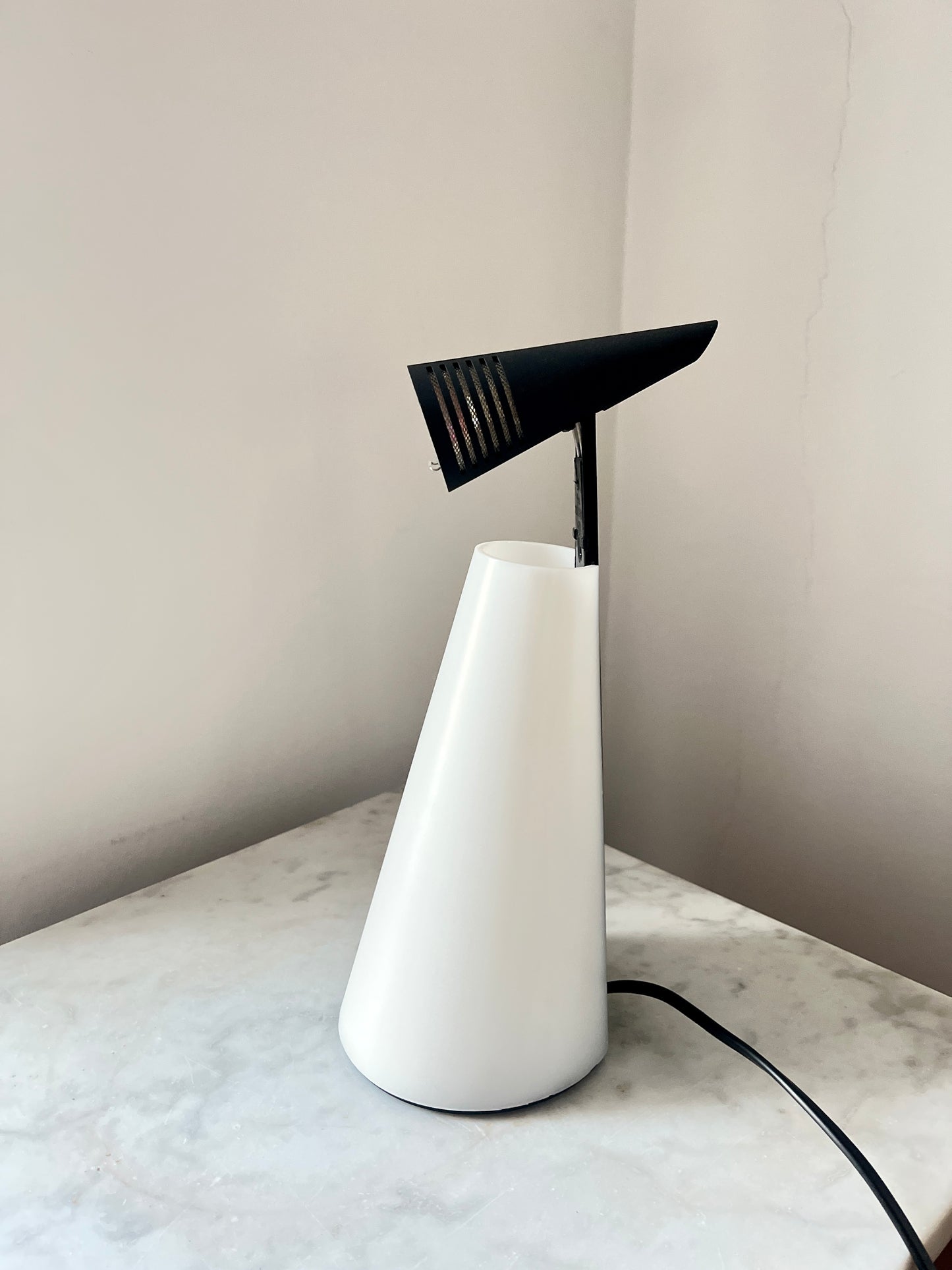Lampada da tavolo Nemo Lota di Haruki Mori per Cassina, Italia, anni '90