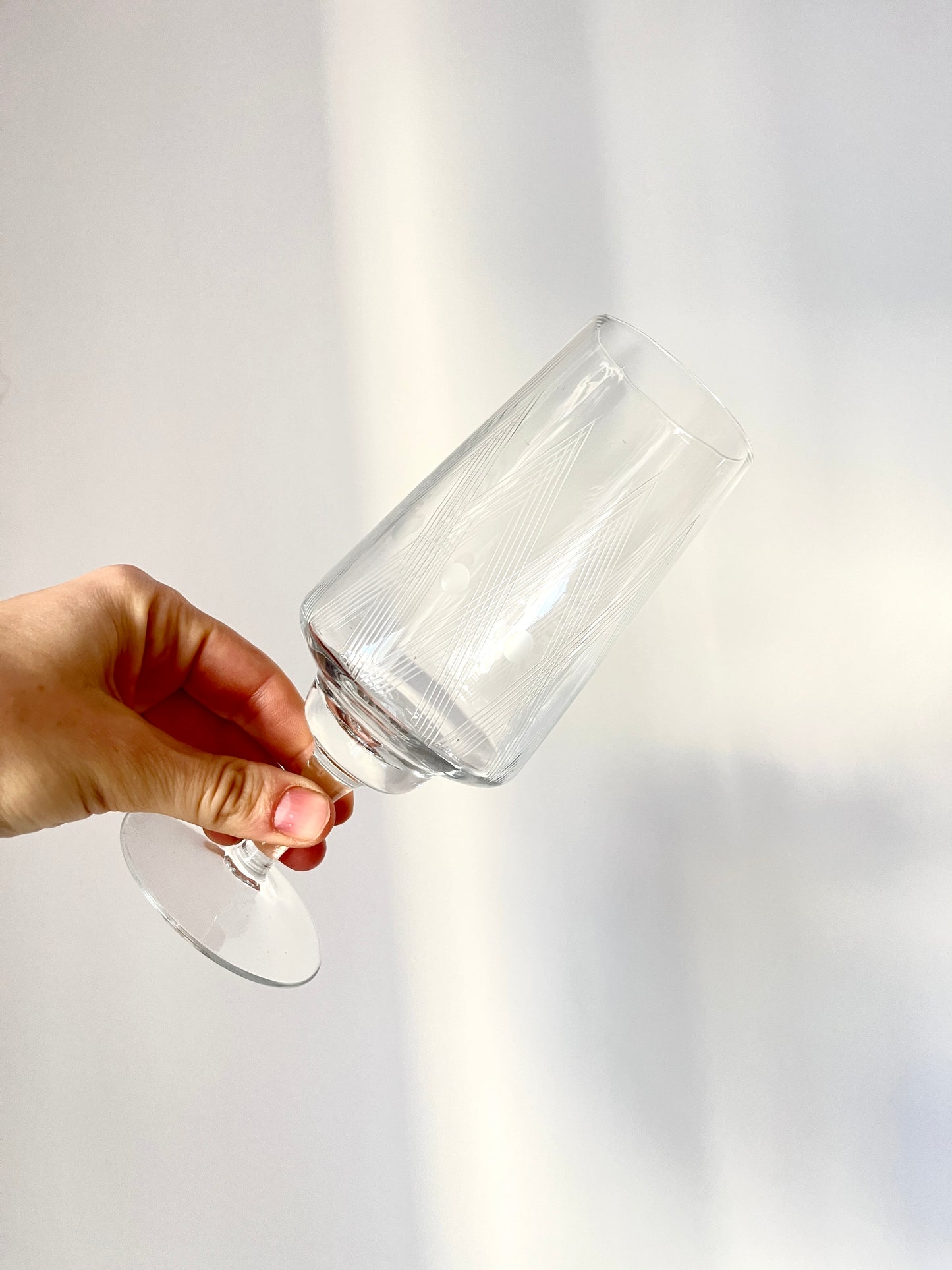 Vintage etched crystal wine or cocktail glasses, set of 6, 1960s, 1960s mid-century crystal glasses