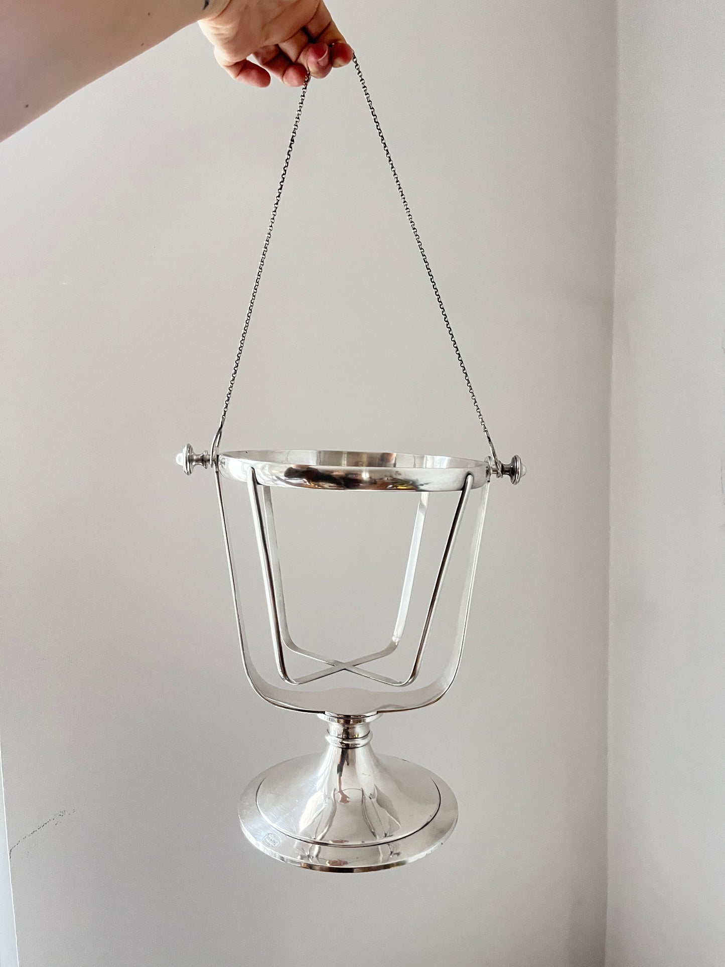 Versilberter Kippflaschenhalter, Italien, 1950er Jahre