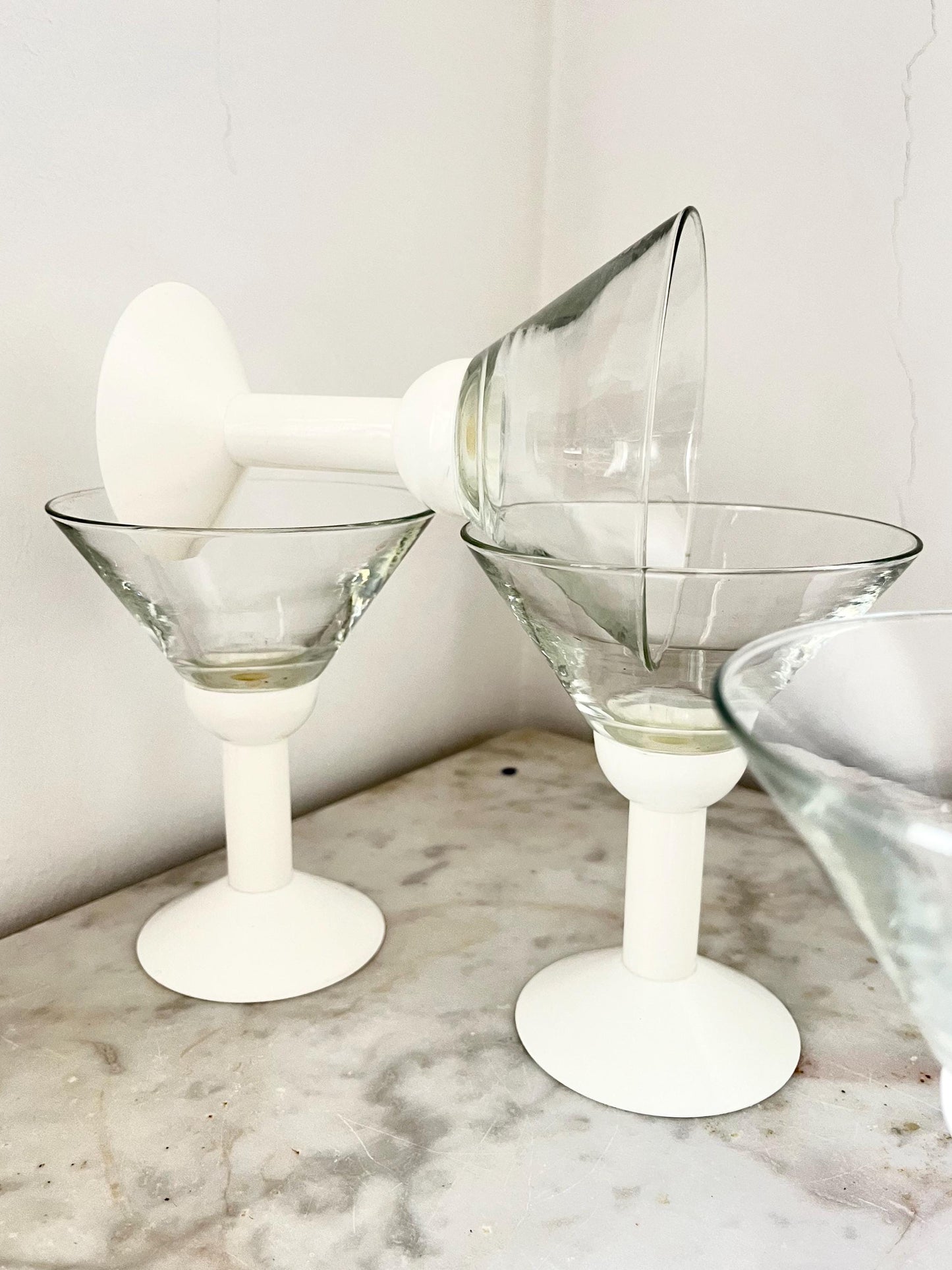 Set di 5 bicchieri da cocktail Oktett di Bodum Glass, base in plastica, stile Memphis, aperitivo estivo