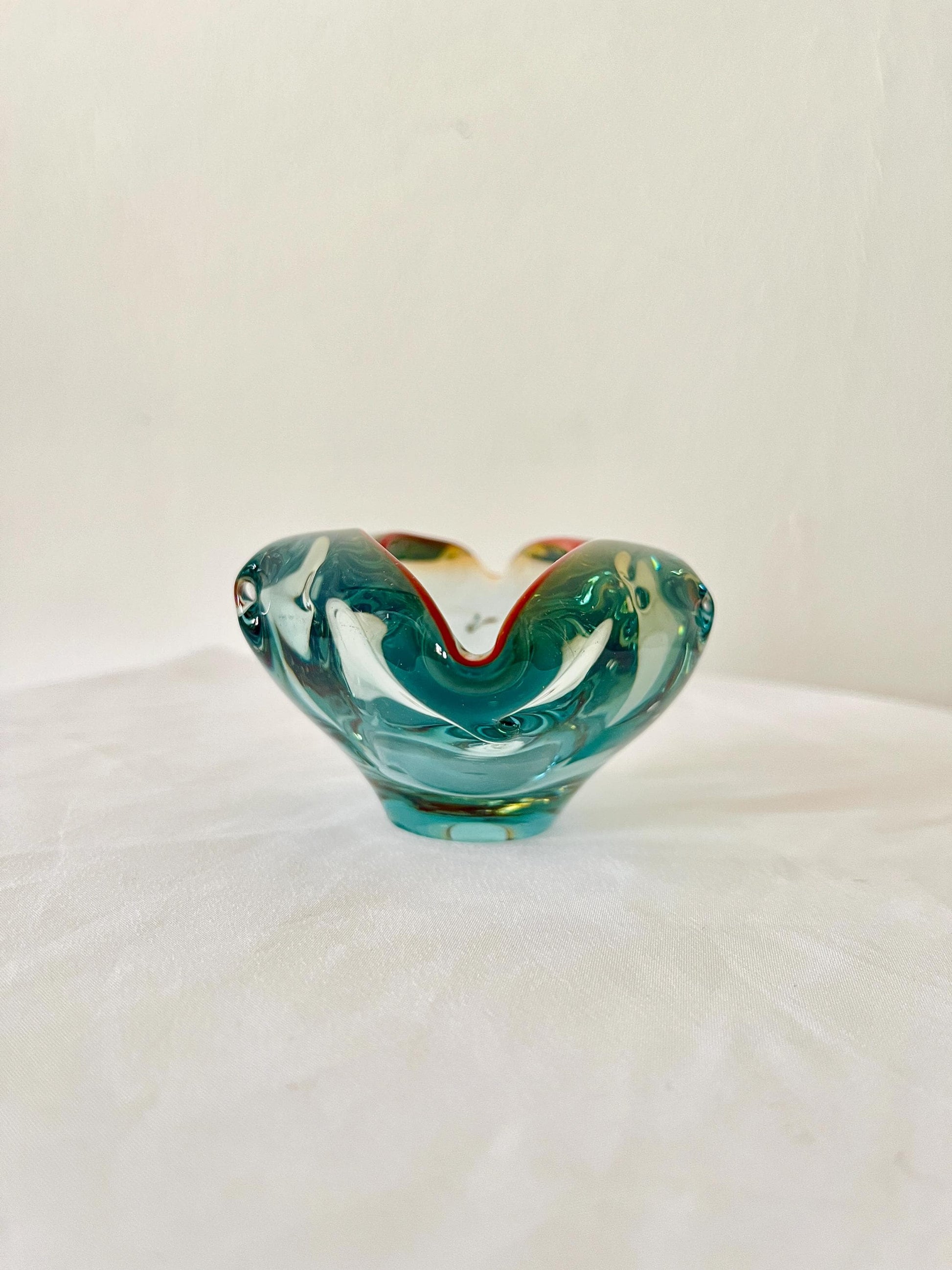 Sommerso Art Glass Bowl, Mouth-Shaped, 1970s