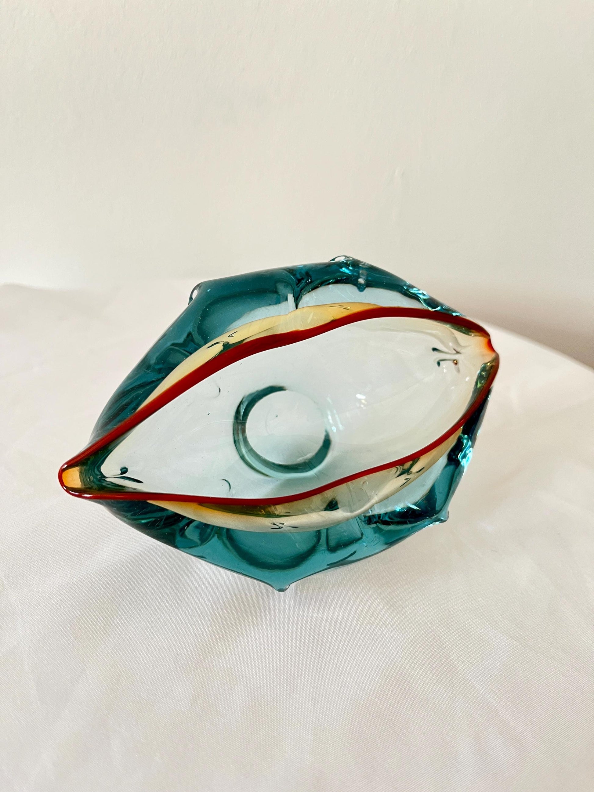 Sommerso Art Glass Bowl, Mouth-Shaped, 1970s