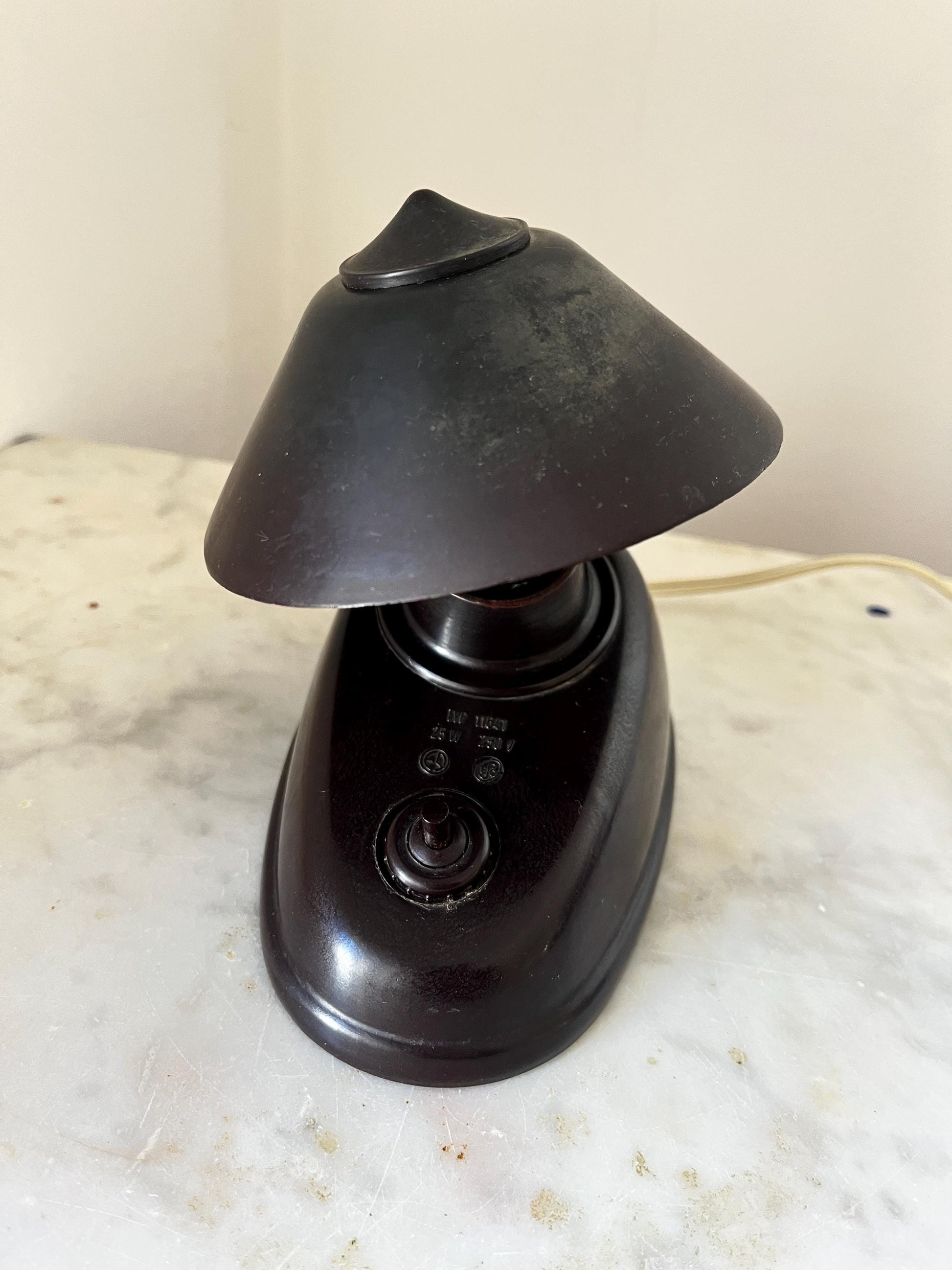 ESC Zukov Bakelite Table Lamp 'Typ 11641', Czechoslovakia, 1930s–50s