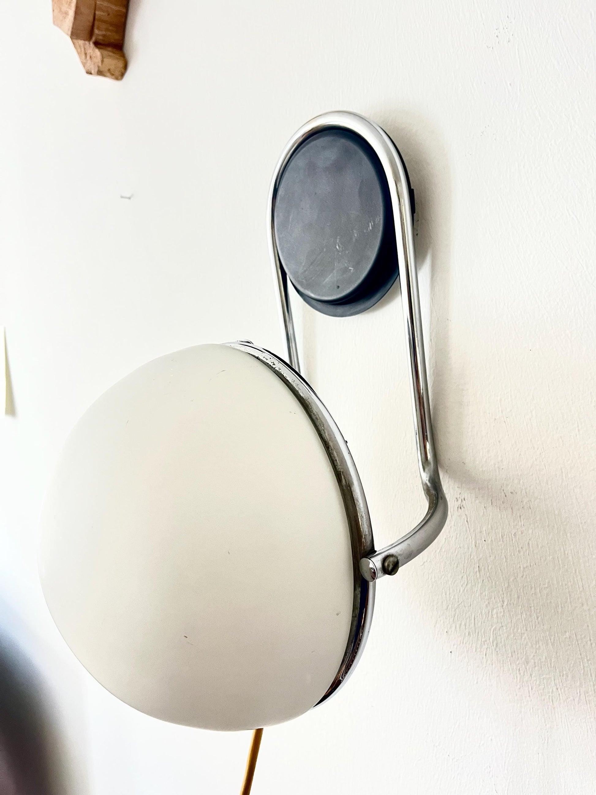 Italian Space Age Adjustable Wall Lamp, Chrome & Glass, 1970s